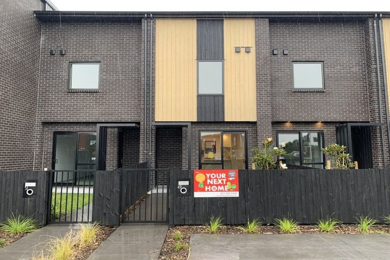 Photo of property in 49 Wallace Road, Hobsonville, Auckland, 0616