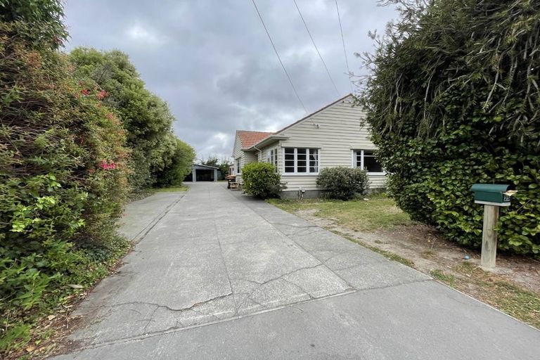 Photo of property in 25 Middleton Road, Upper Riccarton, Christchurch, 8041