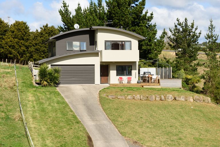Photo of property in 312 Waitaha Road South, Welcome Bay, Tauranga, 3175