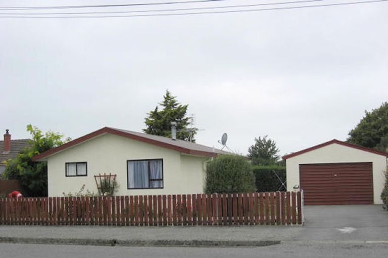 Photo of property in 15 Johnstone Street, Tinwald, Ashburton, 7700