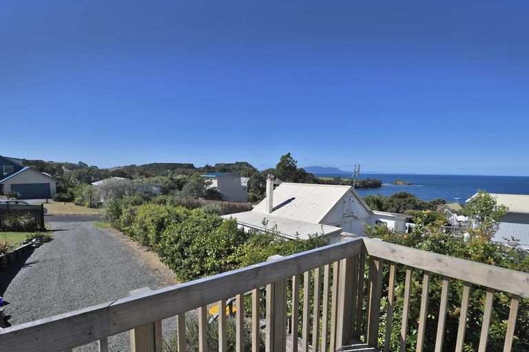 Photo of property in 46 Cumberland Street, Leigh, 0985