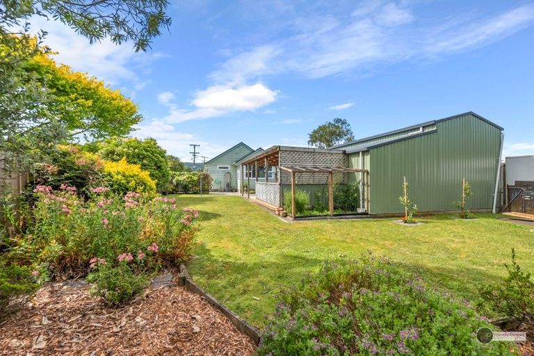 Photo of property in 70 Longfellow Street, Trentham, Upper Hutt, 5018