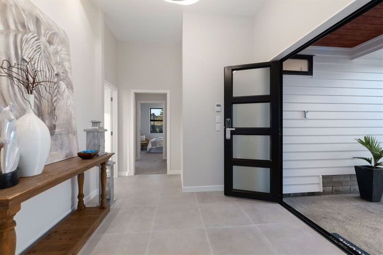 Photo of property in 9 Balthazar Road, Kumeu, 0810