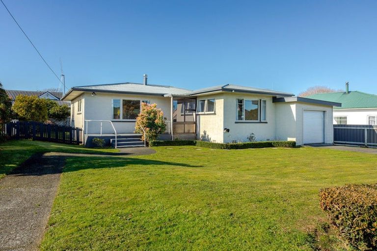 Photo of property in 4 Victoria Avenue, Dannevirke, 4930