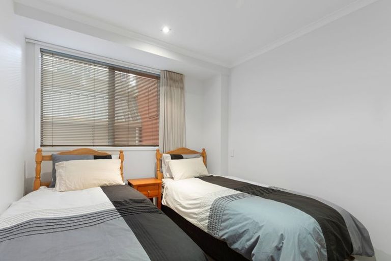 Photo of property in Algarve Apartments, 109/332 Maunganui Road, Mount Maunganui, 3116