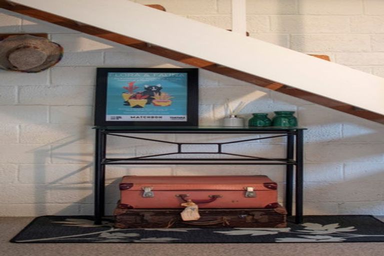 Photo of property in 12a Seaview Road, Otumoetai, Tauranga, 3110