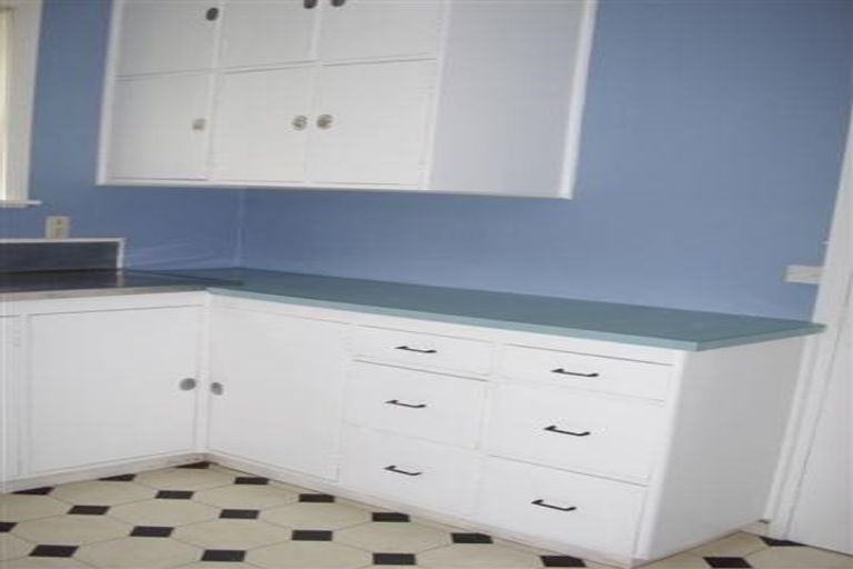 Photo of property in 1/27 Pharazyn Street, Melling, Lower Hutt, 5010