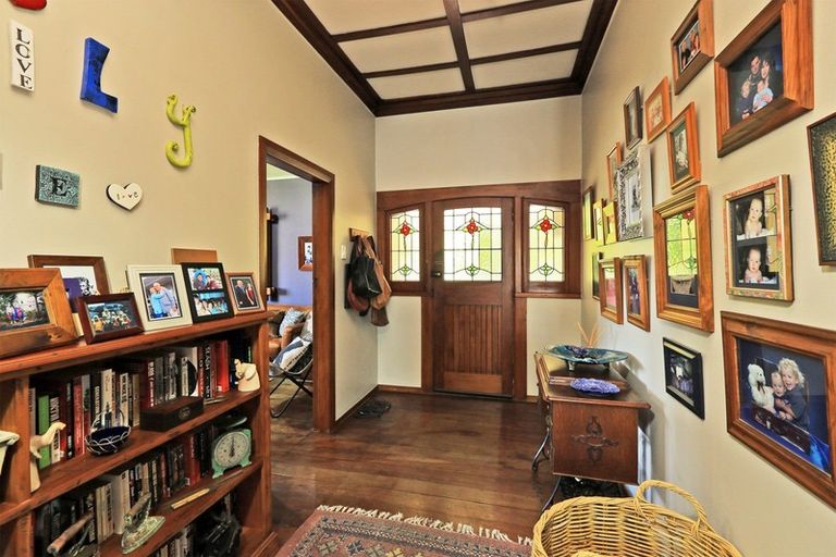 Photo of property in 1/900 Heretaunga Street East, Parkvale, Hastings, 4122