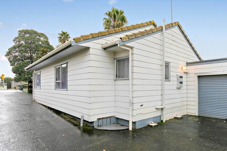 Photo of property in 1/5 Leonard Road, Mount Wellington, Auckland, 1060