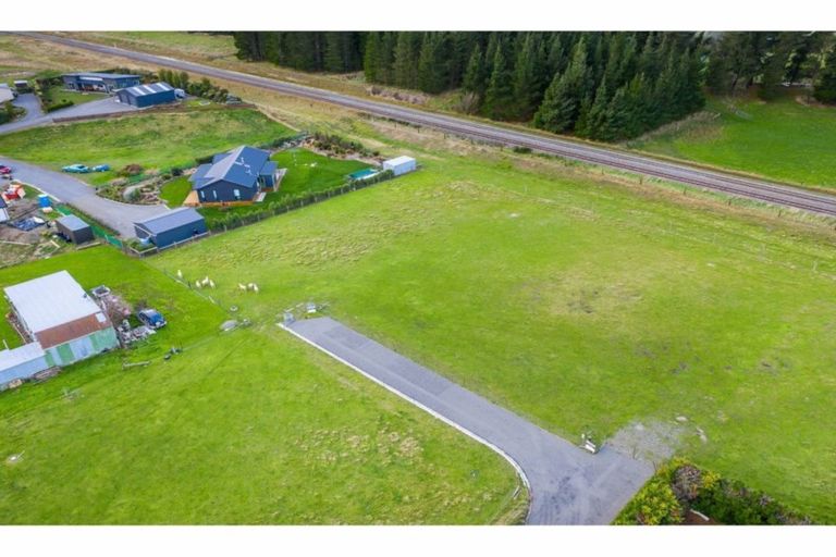 Photo of property in 3/32 Glenmark Drive, Waipara, 7483