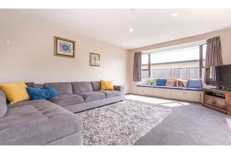 Photo of property in 78 Daniels Road, Redwood, Christchurch, 8051