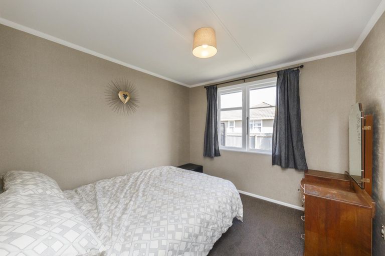 Photo of property in 29 Benmore Avenue, Cloverlea, Palmerston North, 4412