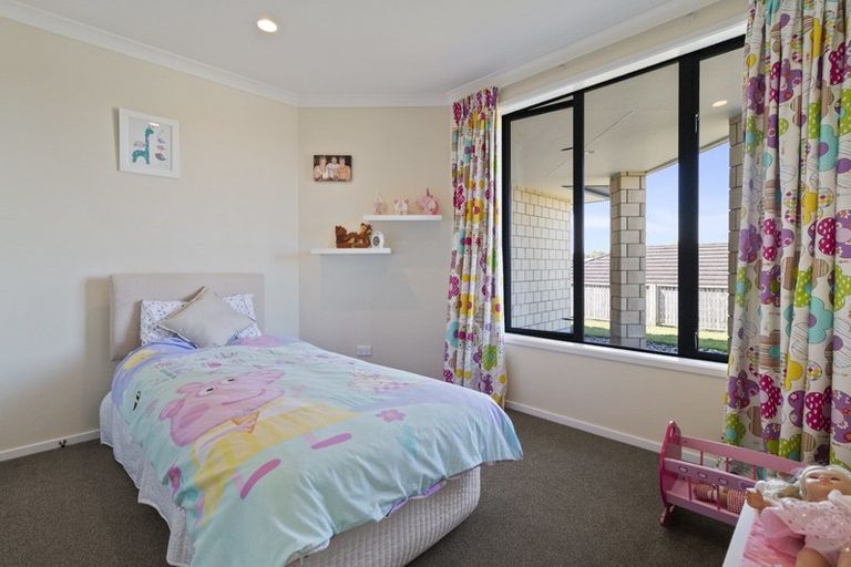 Photo of property in 14 Valley View, Bethlehem, Tauranga, 3110