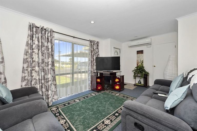 Photo of property in 31 Cowley Drive, Temple View, Hamilton, 3218