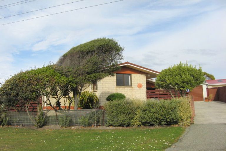Photo of property in 2 Anderson Street, Kakanui, Oamaru, 9495