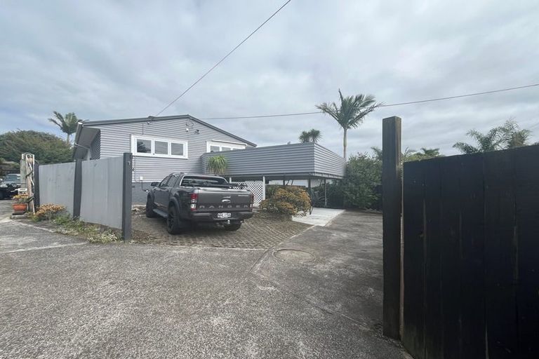Photo of property in 1/7 Opua Street, Belmont, Auckland, 0622
