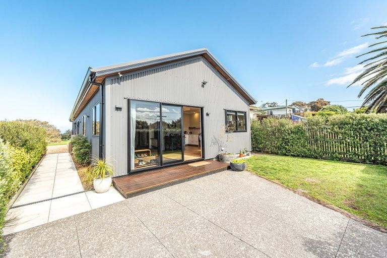 Photo of property in 7 Toi Street, Tawhero, Whanganui, 4501