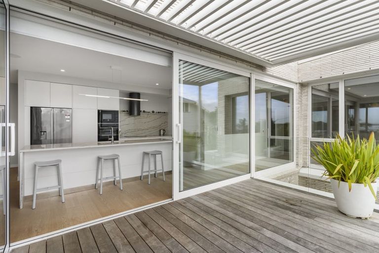 Photo of property in 20 Cameron Street, Takapuna, Auckland, 0622