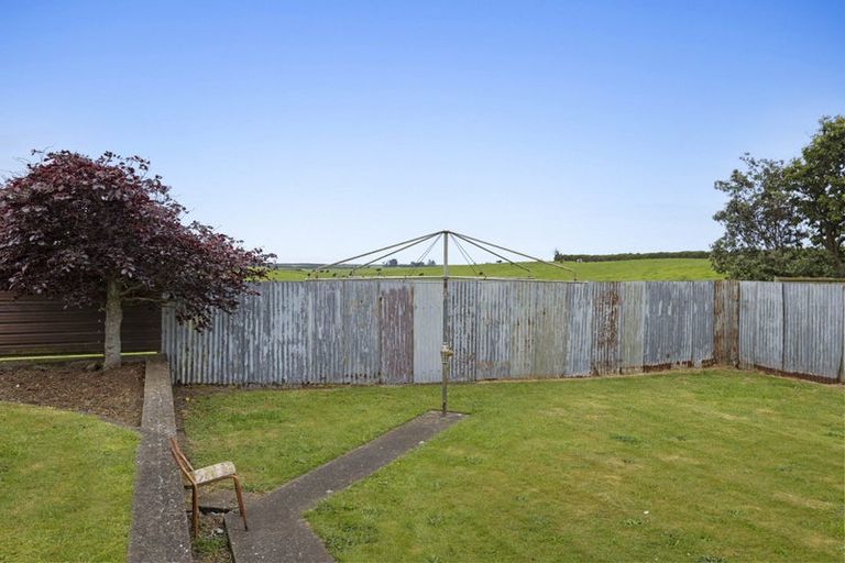 Photo of property in 50 Ramanui Avenue, Hawera, 4610