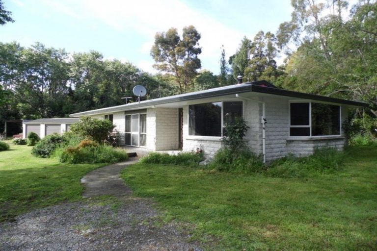 Photo of property in 46e Burnetts Road, Upper Plain, Masterton, 5888