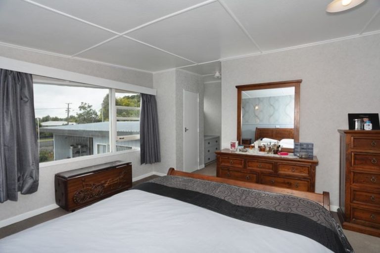 Photo of property in 4 Terrace Street, Marton, 4710