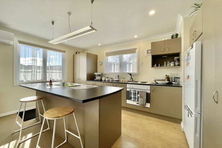 Photo of property in 28 Maclean Street, Wallaceville, Upper Hutt, 5018