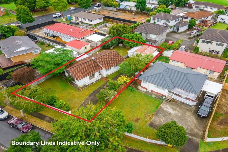 Photo of property in 4 Tangelo Place, Bucklands Beach, Auckland, 2012