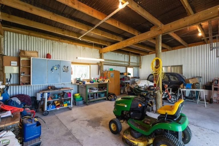 Photo of property in 142 Merton Road, Fernside, Rangiora, 7471