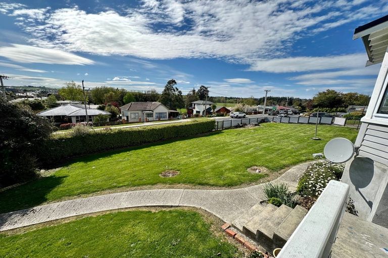Photo of property in 2 Armstrong Street, Balclutha, 9230
