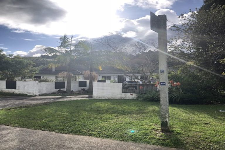 Photo of property in 2/29 Awaruku Road, Torbay, Auckland, 0630