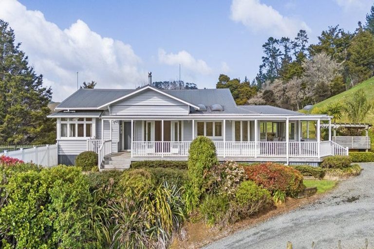 Photo of property in 128 Tunnel Road, Puhoi, Warkworth, 0994