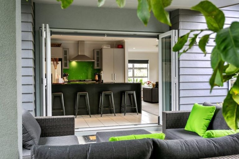 Photo of property in 18 Tulip Drive, Cambridge, 3434