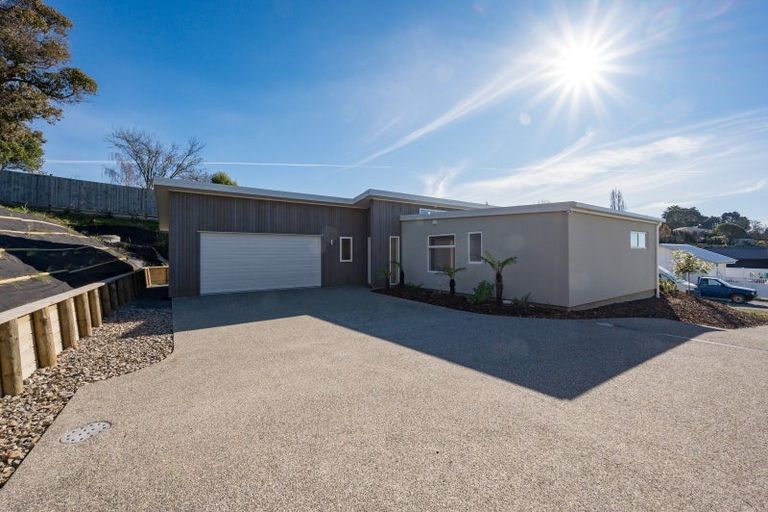 Photo of property in 71 Les Wakefield Road, Mapua, 7005