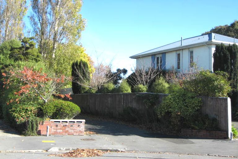 Photo of property in 15 Chislehurst Place, Bryndwr, Christchurch, 8052