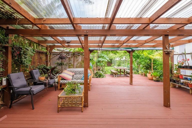 Photo of property in 17 Newton Street, Outer Kaiti, Gisborne, 4010
