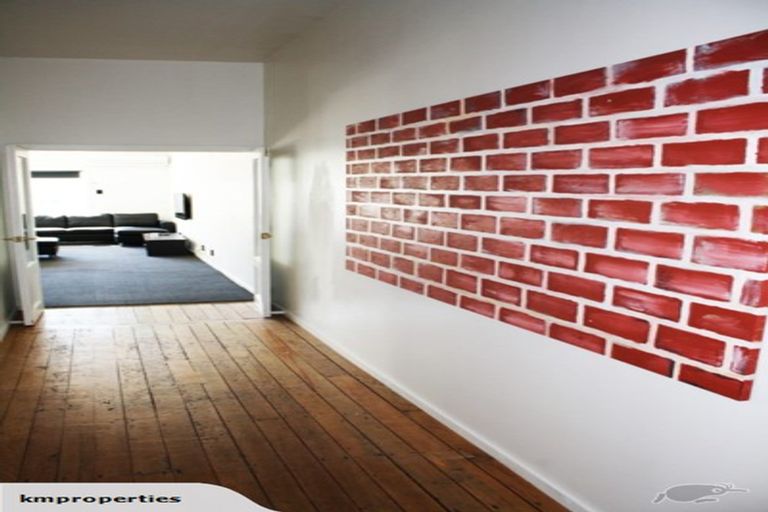 Photo of property in 227 Bealey Avenue, Christchurch Central, Christchurch, 8013