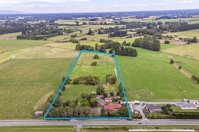 Photo of property in 271 Rangiora Woodend Road, Waikuku, Kaiapoi, 7691