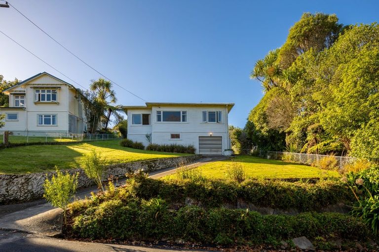 Photo of property in 207 Hampden Terrace, Nelson South, Nelson, 7010