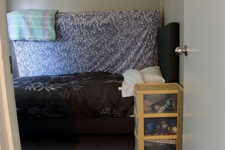 Photo of property in 48 Newton Place, Westbrook, Palmerston North, 4412