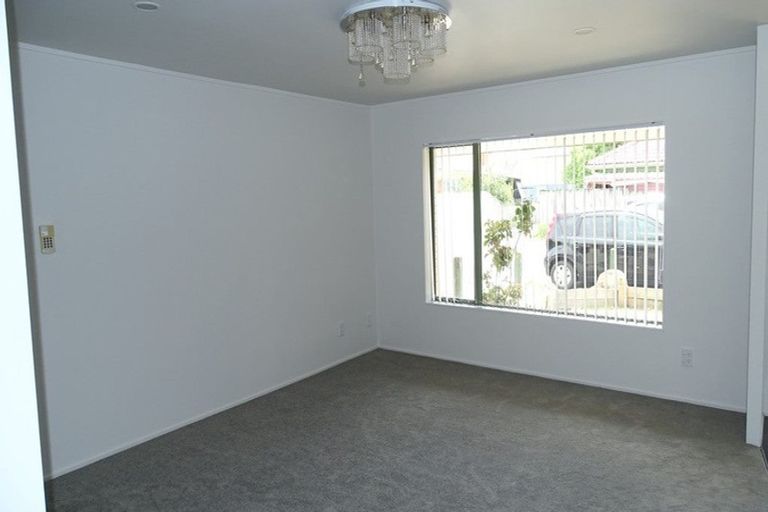 Photo of property in 100c Browns Road, Manurewa, Auckland, 2102