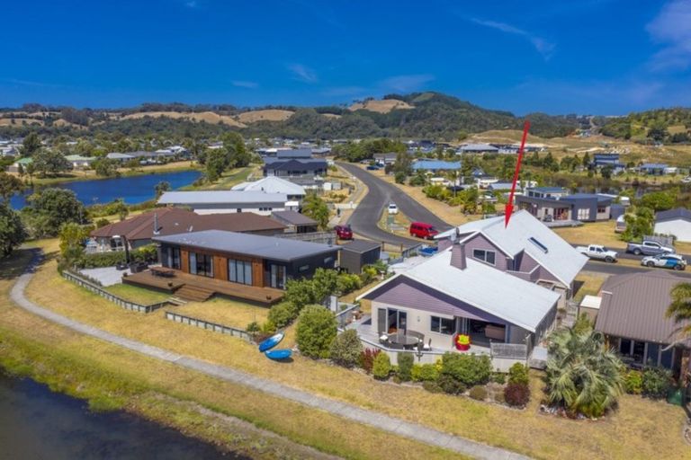 Photo of property in 36 Motukorure Parade, Cooks Beach, Whitianga, 3591