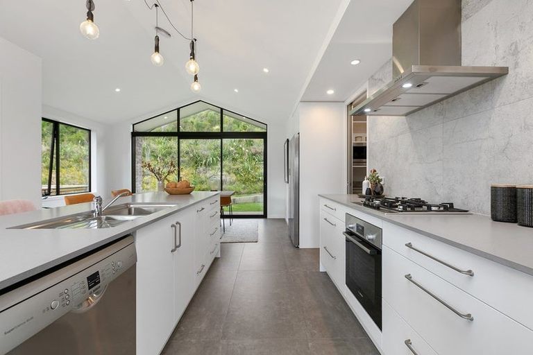 Photo of property in 21 Pakanga Grove, Pyes Pa, Tauranga, 3112