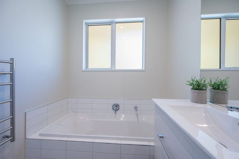 Photo of property in 3 Pine Crest Drive, Richmond, 7020