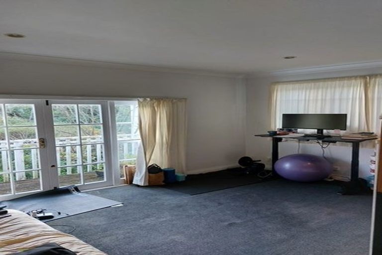 Photo of property in 3/133 Kelburn Parade, Kelburn, Wellington, 6012