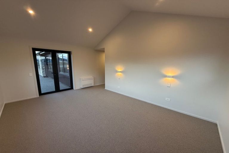 Photo of property in 31 Packer Road, Wanaka, 9382