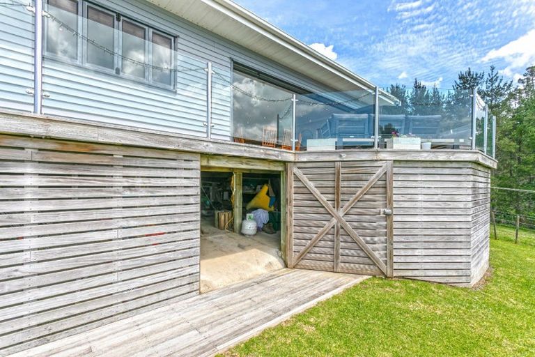 Photo of property in 108 Tuna Place, Onemana, Whangamata, 3691