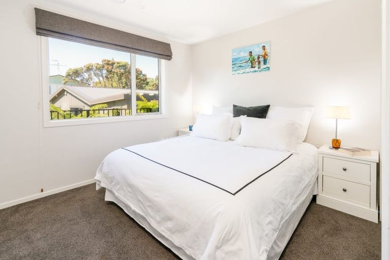 Photo of property in 6 Konini Crescent, Waikanae Beach, Waikanae, 5036