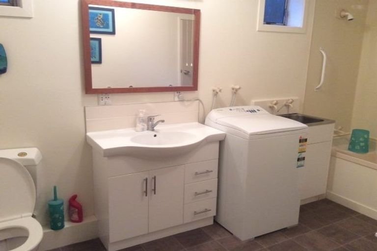 Photo of property in 23 Lincoln Terrace, Hokowhitu, Palmerston North, 4410