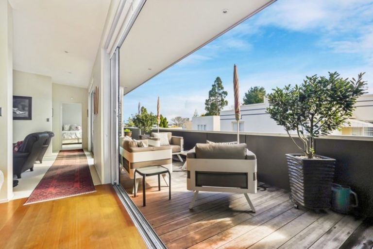 Photo of property in 180a Pembroke Street, Hamilton Lake, Hamilton, 3204