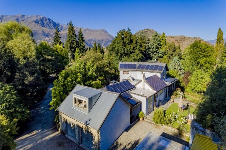 Photo of property in 3 Whitechapel Road, Arrow Junction, Queenstown, 9371